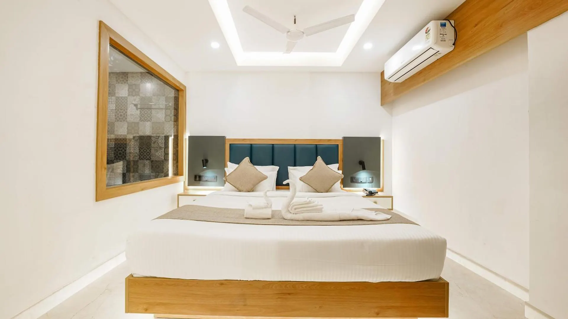 Aurora Hotels And Resorts Pulickamaly